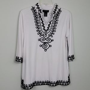 Investments 3/4 Sleeve V-neck Boho White/Black Top
